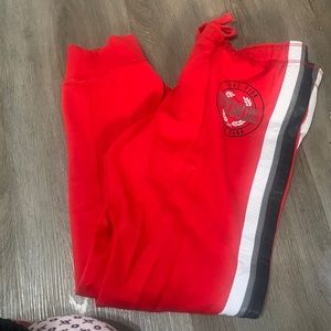 Victoria secrete pink sweat bottoms